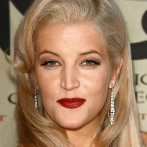 Lisa-Marie Presley’s Daughter, Who Turns 35, ‘Looks So Much like Her Mom’ after Dyeing Her Hair