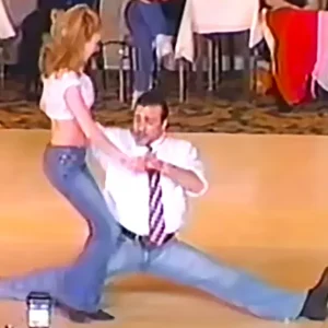 Country couple amazes with sizzling dance routine