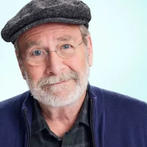 ‘Sabrina the Teenage Witch’ and ‘Clue’ star Martin Mull has passed away at the age of 80 degrees…