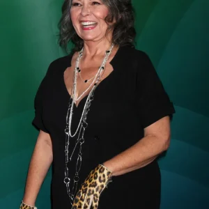 At 71, Roseanne Barr debuts long blonde dreads after cutting natural hair to reveal shock new look