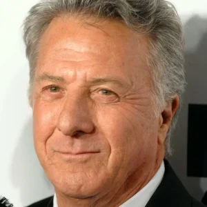 Legendary Actor Dustin Hoffman’s Secret Battle with Cancer and Triumphant Journey to Recovery