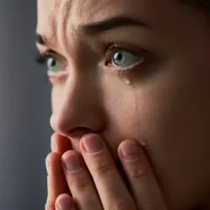 A woman told her daughter that her father had died; years later, the girl learned a heartbreaking truth.