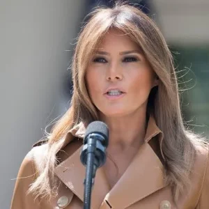 Melania Stuns in another Beautiful Outfit in Rare Public Appearance